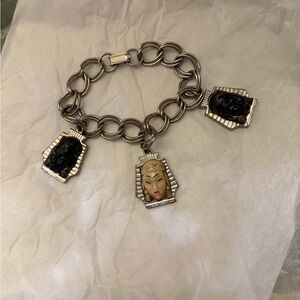 Vintage three ethnic face charm bracelet very cool bracelet